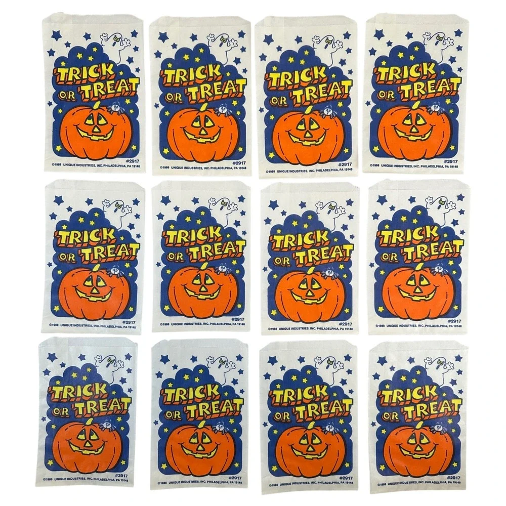 12 Vintage 1988 Unique Industries Trick or Treat Halloween Paper Bags Pumpkin